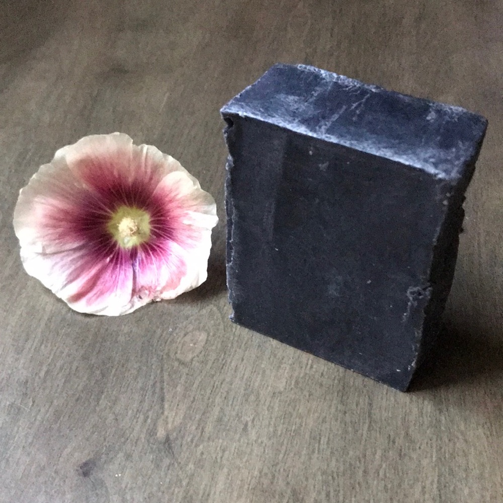 Organic Charcoal Lavender Acne cleansing bar (4.5 oz)/aromatherapy soap/ black